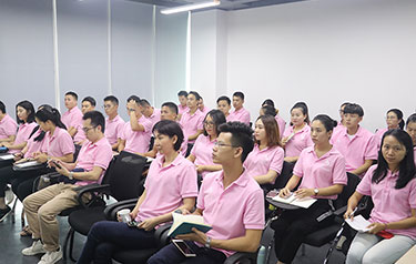 亮而彩新機(jī)發(fā)布會|多款新美容設(shè)備，等你來！
